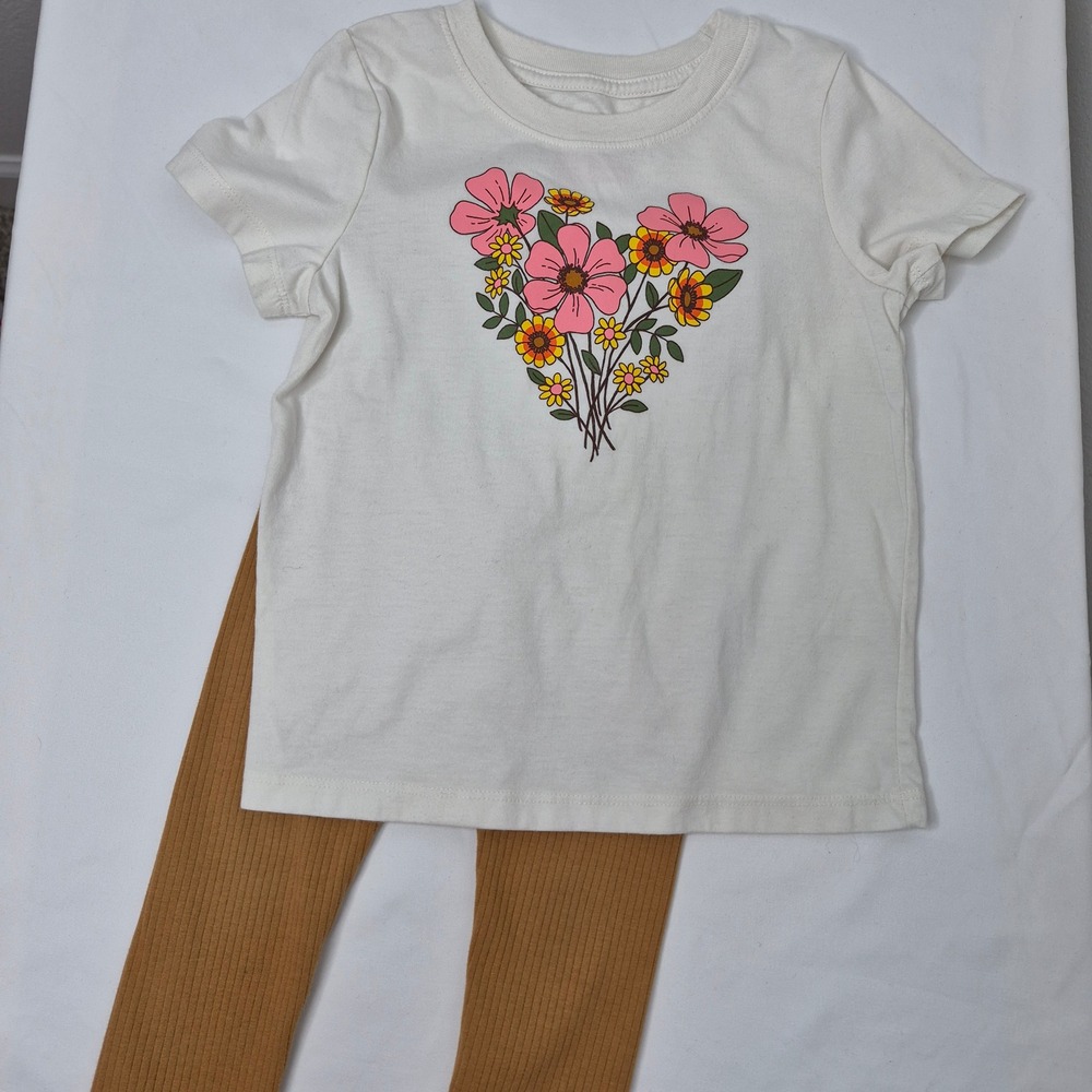 Cat & Jack Toddler Girls 2pc Floral Heart Graphic Tee and Ribbed Leggings Set 3T